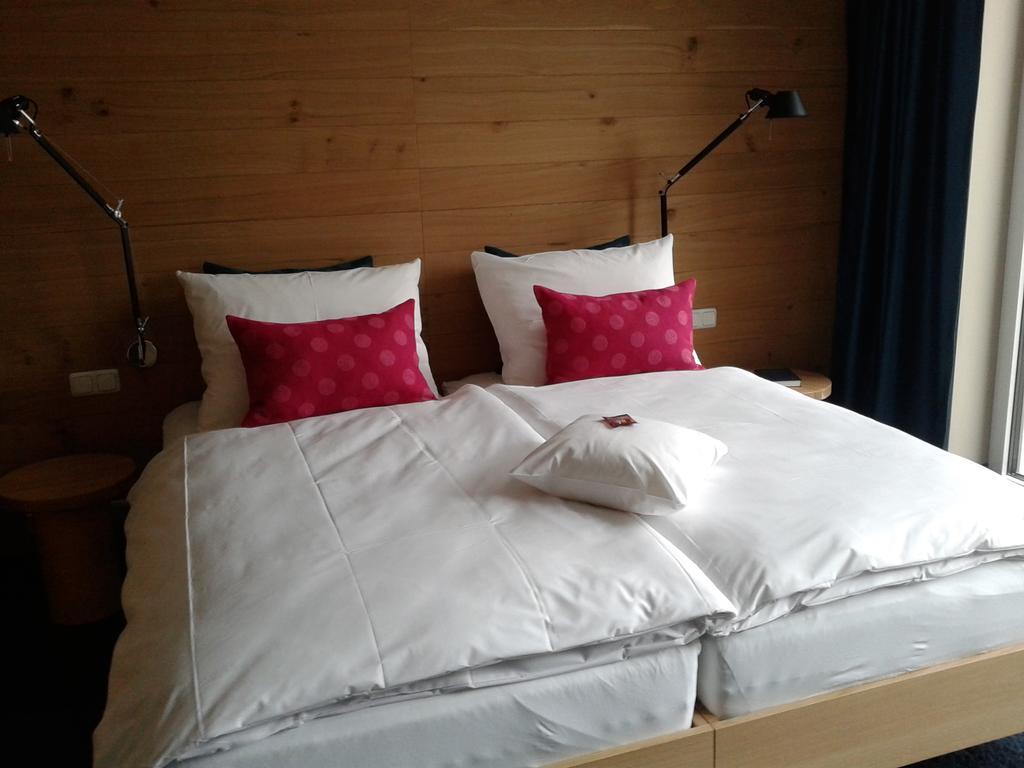 Claudius Hotel Бохум Экстерьер фото